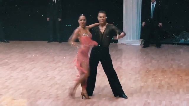 Чемпионат спортивного бального танца. смотреть онлайн