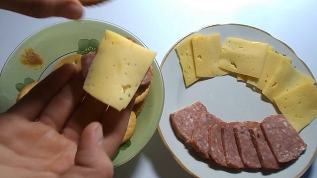 Мини Горячие Бутерброды смотреть онлайн
