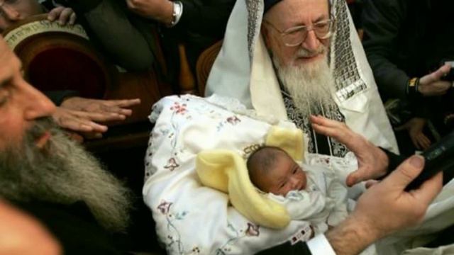 תהילים פרק מ''ה מפי החזן ציון פלאח PSALM 45 to Honor the Memory of HaRav Eliyahu ZTzK'L смотреть онлайн