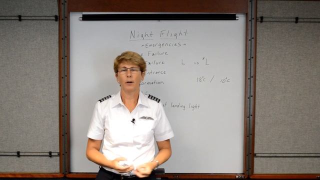 Night Flight Emergencies (Private Pilot Lesson 15b) смотреть онлайн