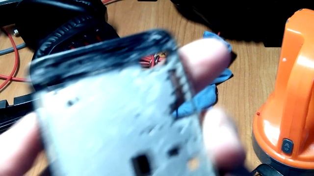 Замена тачскрина на HTC One V смотреть онлайн