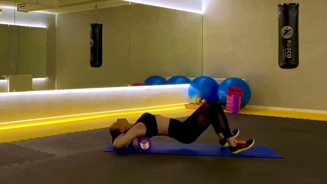 Эффективные МФР-упражнения для ЗДОРОВОЙ СПИНЫ и КРАСИВОЙ ОСАНКИ #enstretching #мфр #здороваяспина смотреть онлайн