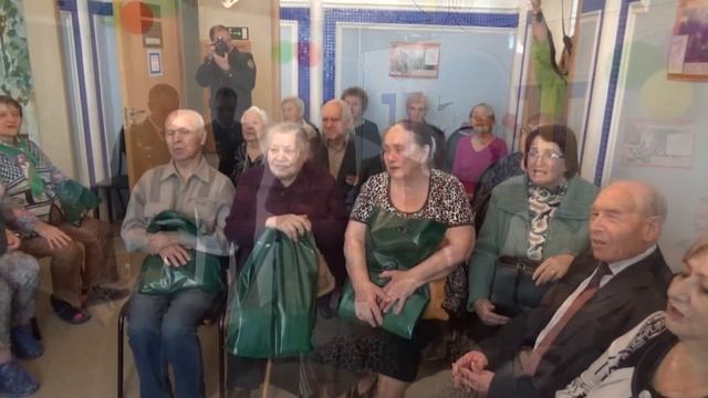 Внуковские таможенники в гостях в Социальном Центре Внуково смотреть онлайн