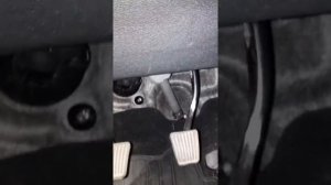 Kia sportage 4 стук в рулевой колонке пробег 11000