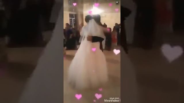 Невестка танцует со своим отцом смотреть онлайн