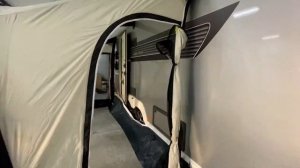 Палатка для каравана - один из важнейших аксессуаров для вашего кемпера