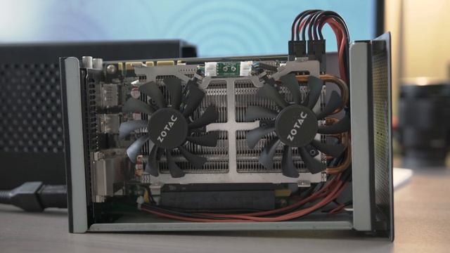 Apple MacBook Pro with an External Graphics Card!? смотреть онлайн