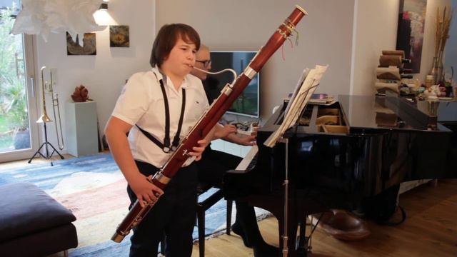 Carl Nielsen ( 1865-1931), Romanze - Elias Huth, Fagott / Brigitt Heller, Klavier смотреть онлайн