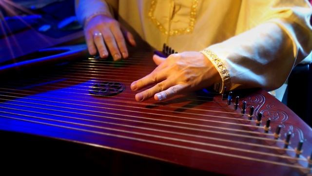 Красивая музыка для души Лучик Надежды. Музыка светлой грусти. Кирилл Богомилов (шлемовидные гусли) смотреть онлайн