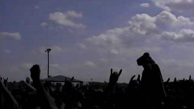Mudvayne Live - COMPLETE SHOW - East Troy, WI, USA (9th June, 2001) "Ozzfest" смотреть онлайн
