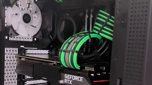 Razer PC Build , Tomahawk ATX / Ryzen 7 5800x / Colorful GeForce RTX 3070 Ti iGame Vulcan смотреть онлайн