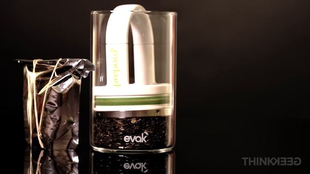 Evak Glass Food Storage Container from ThinkGeek смотреть онлайн