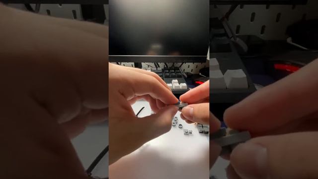 Official Lego Attack on Titan ODM Maneuver gear Accurate settings for the gear (tutorial) смотреть онлайн