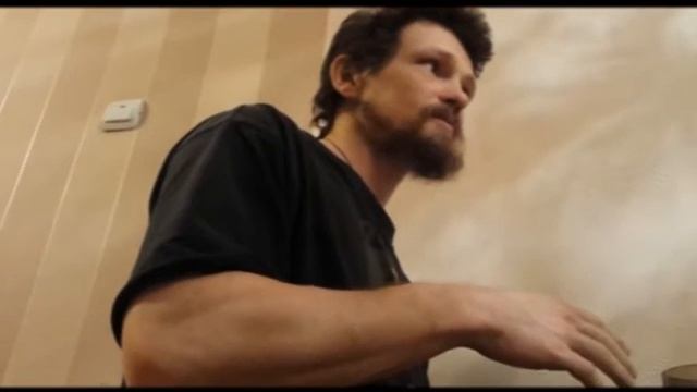 Мнение крымчанина о присоединении Крыма у меня в гостях. смотреть онлайн