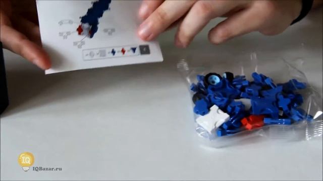Детский конструктор AVTOYS 140207 АВТОМОБИЛЬ ГОНЩИК смотреть онлайн