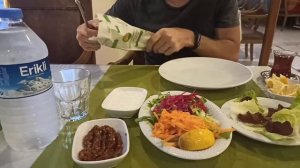 ЦЕНЫ В КАФЕ АНТАЛИИ. ПОУЖИНАЛИ ВДВОЕМ НА 400 РУБЛЕЙ!!! #турциямоимиглазами