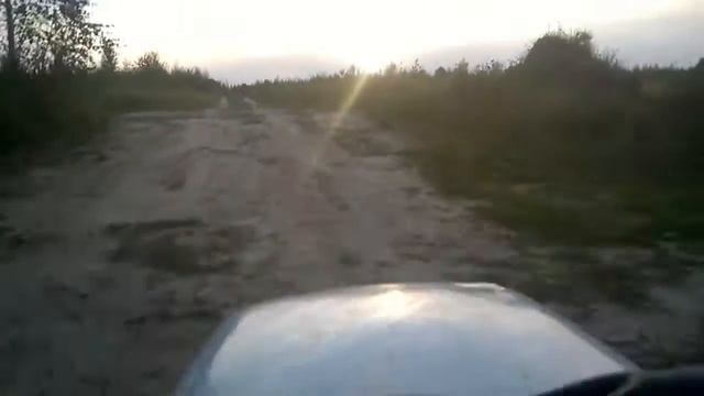 Поездка по полям и не только на ИЖ Планета-3 с коляской, на этот раз я за рулём) смотреть онлайн