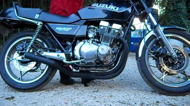 SUZUKI GSX400F смотреть онлайн