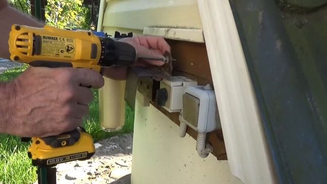 ВОДОПРОВОД НА ДАЧЕ круглогодичный от колодца. Обработка РОЗ от болезней и подкормка весной. смотреть онлайн