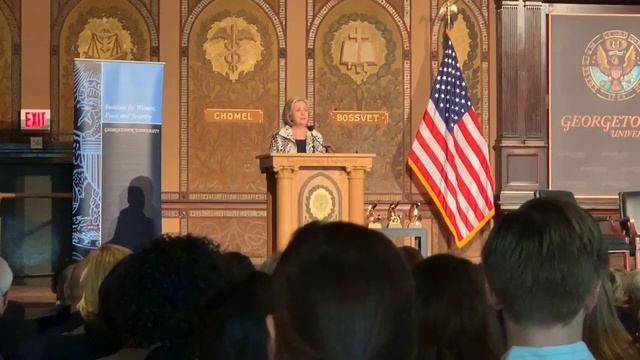 Hillary Clinton Praises Greta Thunberg