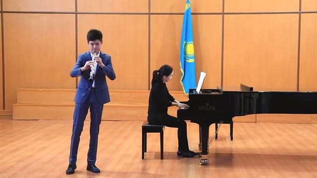 Данияр Ерман, J. Kalliwoda, Morceau De Salon, Қ. Шілдебаев, Отан – Ана смотреть онлайн