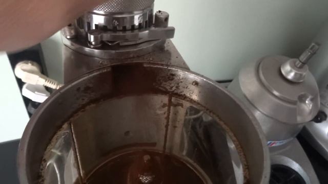 moulin cafe, première mouture depuis longtemps смотреть онлайн
