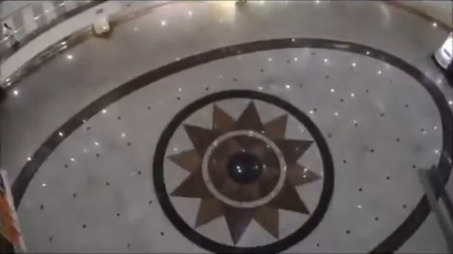 Surabaya City Guide - Tunjungan Plaza Surabaya City East Java Indonesia смотреть онлайн