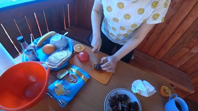 ДИЧЬ И ФРУКТЫ, ЭТО БОМБА \ ГОТОВИМ УТКУ \ ГАРАЖ ДЛЯ МОТО СОБАКИ \ ПОДВЕДЕНИЕ КОНКУРСА! смотреть онлайн