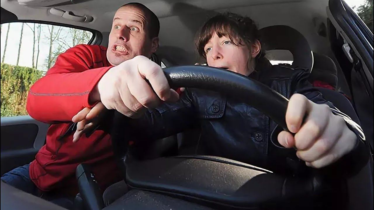 В городе первое вождение смотреть онлайн