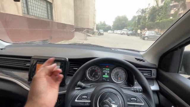 Maruti New XL6 CNG Vs Ertiga CNG -Which One To Buy ?