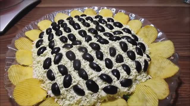 ОТЛИЧНЫЙ САЛАТ НА ПРАЗДНИЧНЫЙ СТОЛ _ САЛАТ ПОДСОЛНУХ смотреть онлайн