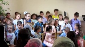 Песня - Мой уголок,мой маленький мир -средняя группа - июнь 2018 год