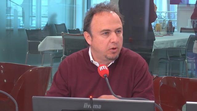 "Dieselgate" : Renault aurait trompé les contrôles anti-pollution смотреть онлайн