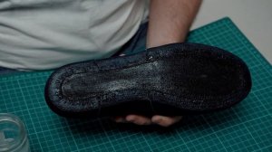 КАК ПРАВИЛЬНО приклеить ПОДОШВУ НА КРОССОВКАХ? |УРОК 16| РУЧНОЕ изготовление ОБУВИ | КУРСЫ по ПОШИВ