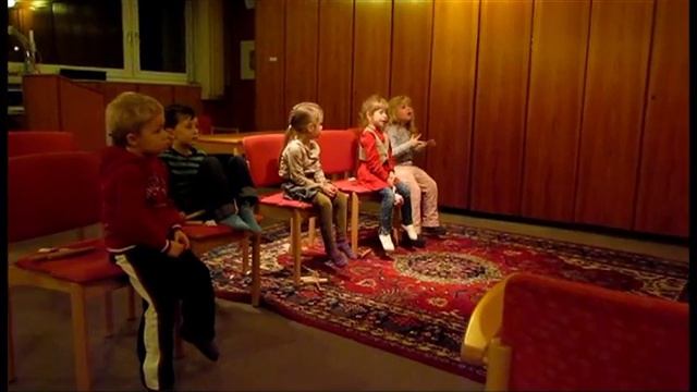 Урок музыки. Дети - иностранцы, 4-5 лет смотреть онлайн