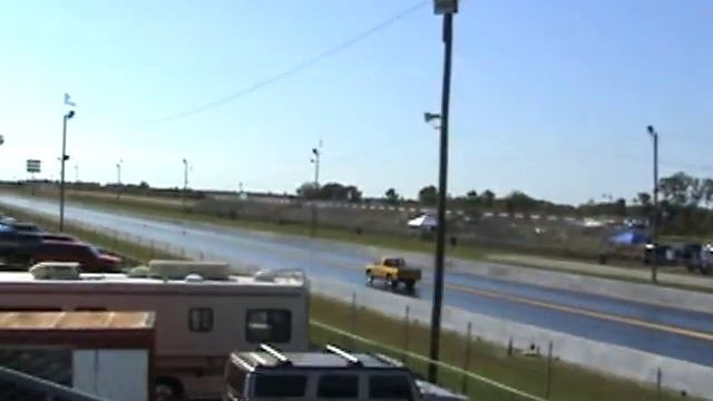 Chevrolet S10 Pickup Drag Racing смотреть онлайн
