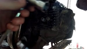 КАК ОТКРУТИТЬ СВЕЧУ МОТОЦИКЛА БЕЗ СВЕЧНОГО КЛЮЧА