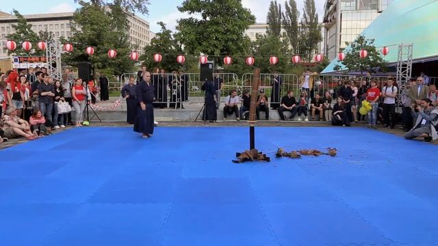 Батто-до на J-FEST 2019 смотреть онлайн