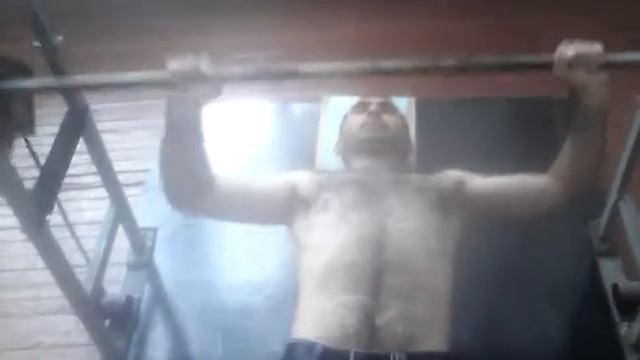 тренировка жим лежа, 90 кг КЧГУ им У Д Алиева смотреть онлайн