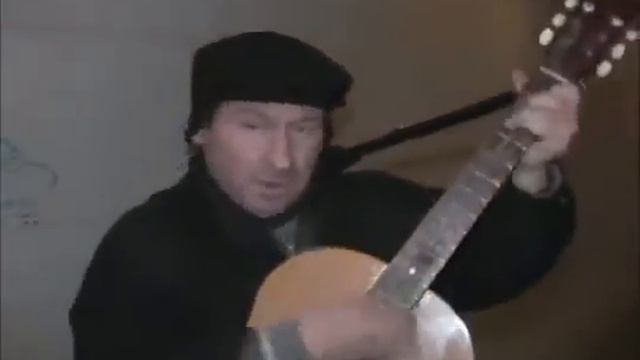 ''Дорога к Богу'' песня в переходе под гитару смотреть онлайн