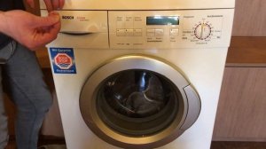 Как включить стиральную машину и запустить стирку