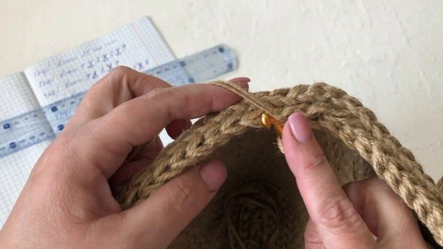 Как связать сумочку из джута "Шкатулочка" ( часть 2 ) II Анна Трофименко - @anna_knitedbags смотреть онлайн