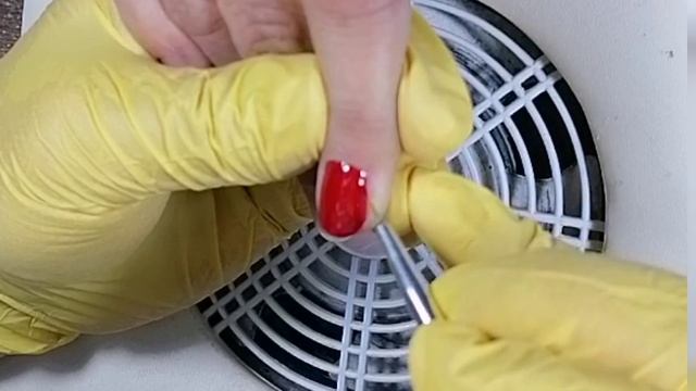 Хроника, сюрприз при снятие покрытия. смотреть онлайн