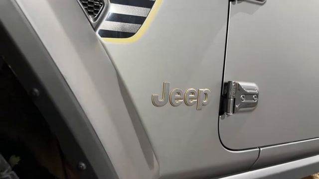 Amazing Concept ! 2023 Jeep Wrangler Rubicon 20th Anniversary смотреть онлайн