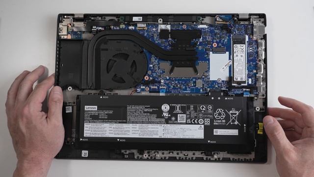 Lenovo ThinkPad P16s Teardown Review With SSD Upgrade