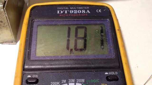 Свечение светодиода от антенны и заземления. смотреть онлайн