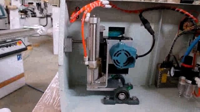 GRA N Ручной станок для закругления углов (02)