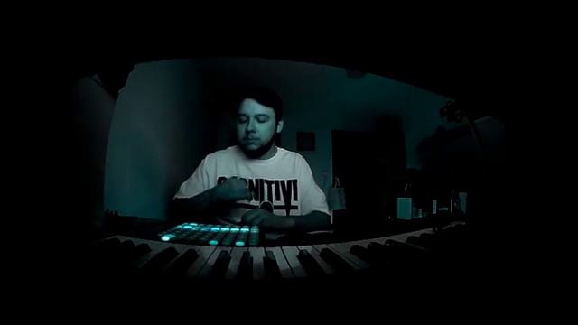AK420 - Novation Launchpad Jam