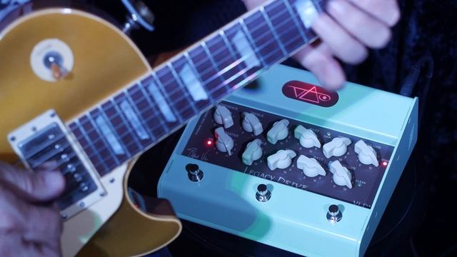 Steve Vai VLD1 Tube Preamp vs Steve Vai Legacy 3 Tube Guitar Amplifier смотреть онлайн
