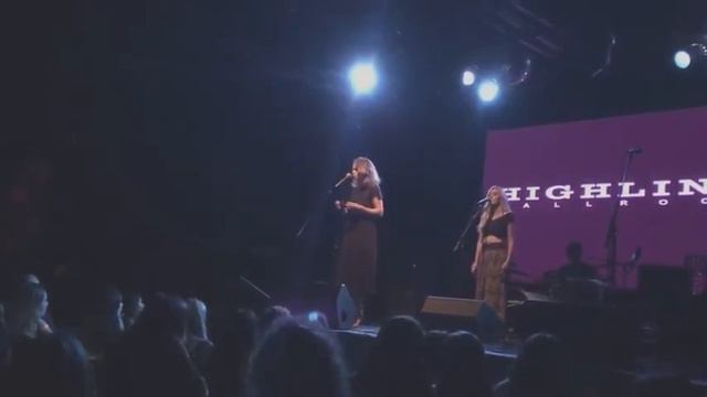 Bethany Joy Lenz & Firepit Band - Sunday смотреть онлайн